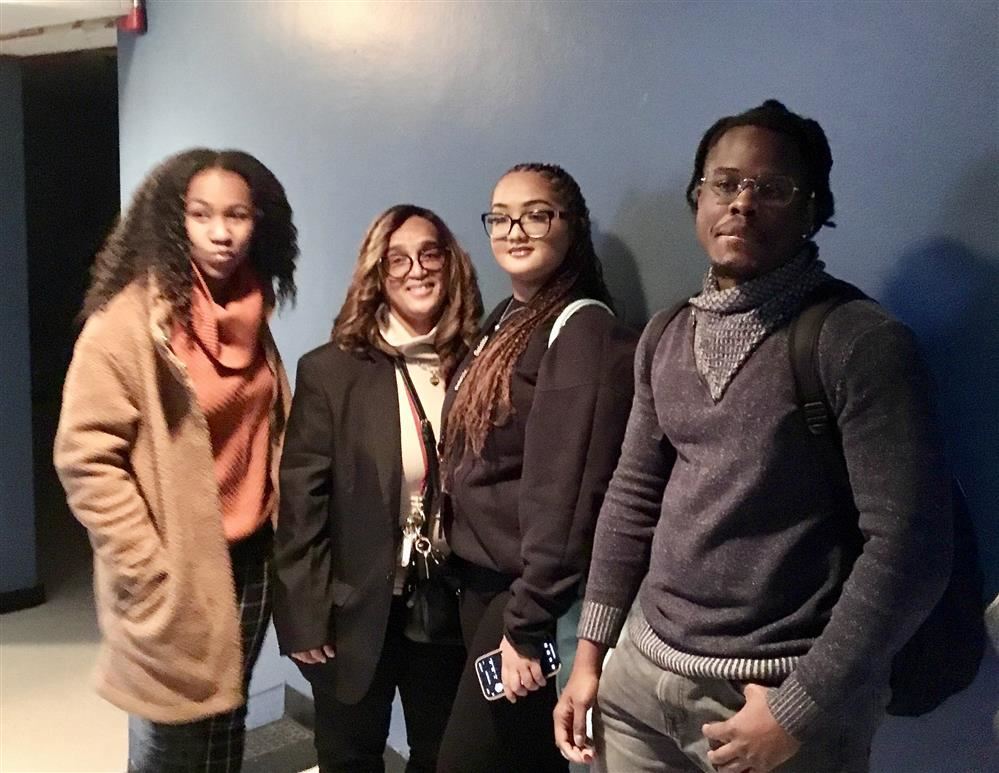  Recent College Grads offer mentorship